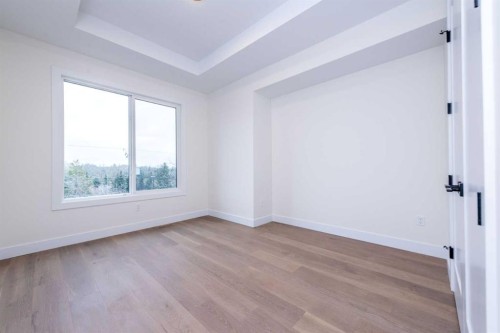 3016 13 Avenue Sw, Calgary, AB - Indoor Photo Showing Other Room
