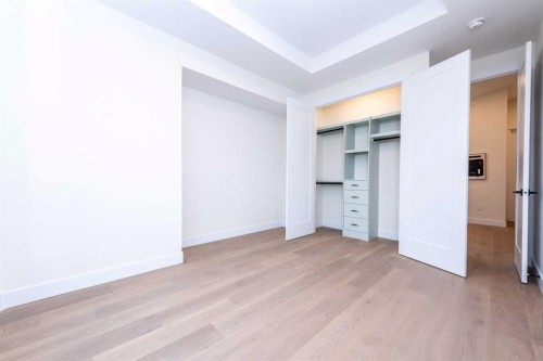 3016 13 Avenue Sw, Calgary, AB - Indoor Photo Showing Other Room