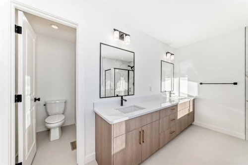 191 Perch Bend, Rural Rocky View County, AB - Indoor Photo Showing Bathroom