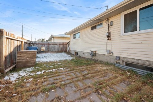 1643 Marlyn Way Ne, Calgary, AB - Outdoor With Exterior