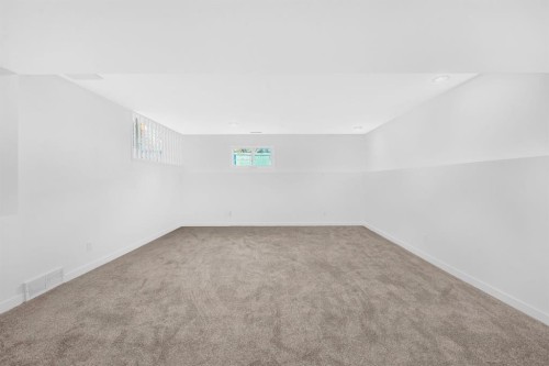 16218 Shawbrooke Road Sw, Calgary, AB - Indoor