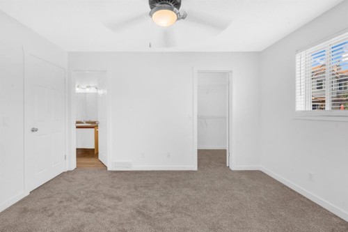 16218 Shawbrooke Road Sw, Calgary, AB - Indoor Photo Showing Other Room