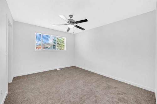 16218 Shawbrooke Road Sw, Calgary, AB - Indoor Photo Showing Other Room