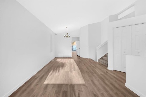 16218 Shawbrooke Road Sw, Calgary, AB - Indoor Photo Showing Other Room