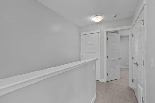 346 Covecreek Circle Ne, Calgary, AB - Indoor Photo Showing Other Room