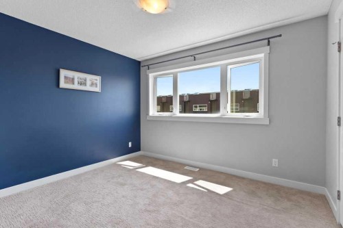 346 Covecreek Circle Ne, Calgary, AB - Indoor Photo Showing Other Room