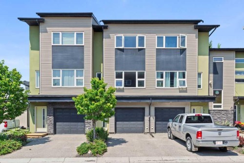 346 Covecreek Circle Ne, Calgary, AB - Outdoor With Facade