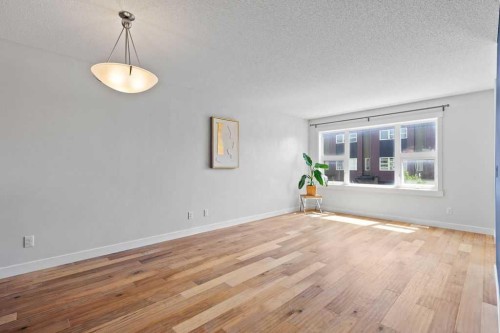 346 Covecreek Circle Ne, Calgary, AB - Indoor Photo Showing Other Room