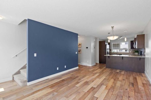 346 Covecreek Circle Ne, Calgary, AB - Indoor Photo Showing Kitchen
