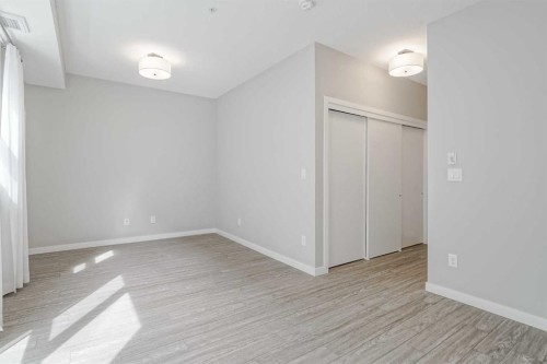309-2231 Mahogany Boulevard Se, Calgary, AB - Indoor Photo Showing Other Room
