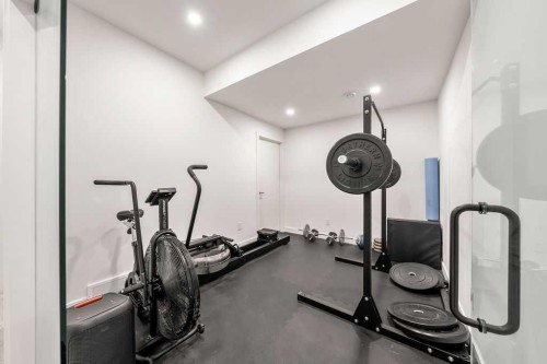 2024 50 Avenue Sw, Calgary, AB - Indoor Photo Showing Gym Room