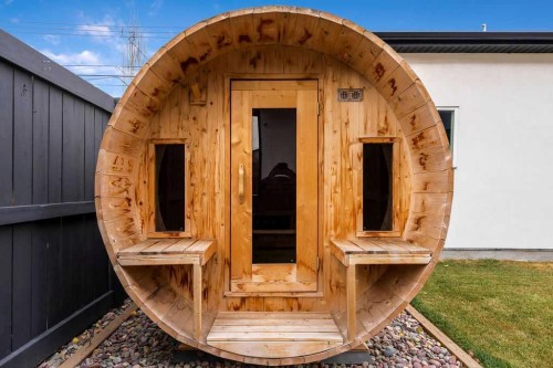 2024 50 Avenue Sw, Calgary, AB - Outdoor