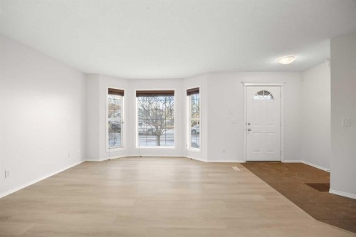 13 Coville Gardens Ne, Calgary, AB - Indoor Photo Showing Other Room