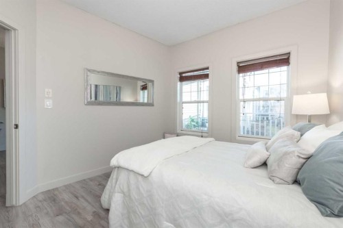 2305-5605 Henwood Street Sw, Calgary, AB - Indoor Photo Showing Bedroom