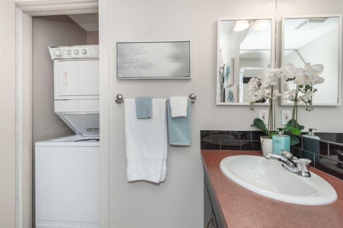 2305-5605 Henwood Street Sw, Calgary, AB - Indoor