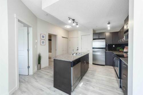 2305-5605 Henwood Street Sw, Calgary, AB - Indoor Photo Showing Kitchen