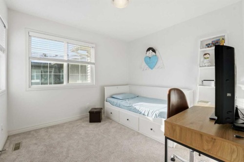 57 Evansglen Mews Nw, Calgary, AB - Indoor