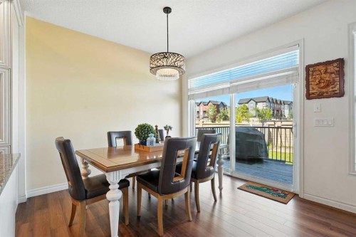 57 Evansglen Mews Nw, Calgary, AB - Indoor Photo Showing Dining Room