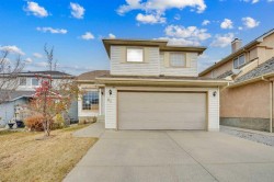60 Douglas Woods Terrace SE Calgary, AB T2Z 2E5