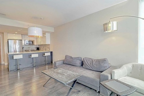 1903-519 Riverfront Avenue Se, Calgary, AB - Indoor Photo Showing Living Room