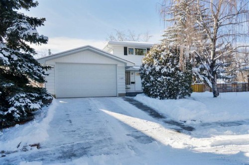 104 Dalgleish Bay Nw, Calgary, AB - Outdoor