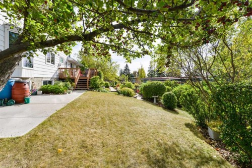 104 Dalgleish Bay Nw, Calgary, AB - Outdoor