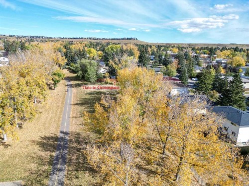 104 Dalgleish Bay Nw, Calgary, AB - Outdoor With View