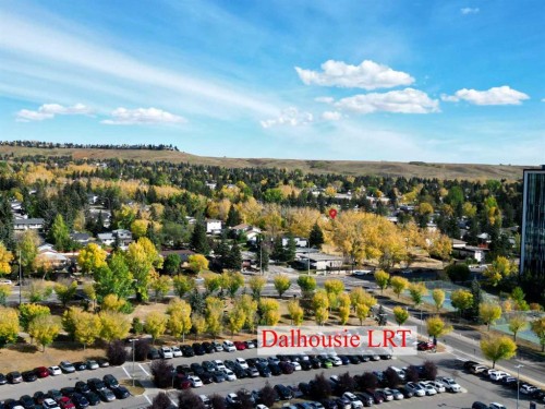 104 Dalgleish Bay Nw, Calgary, AB - Outdoor With View