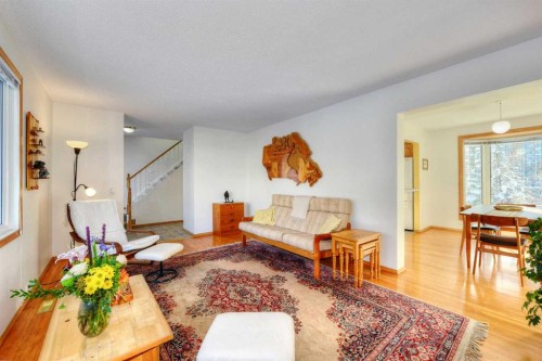 104 Dalgleish Bay Nw, Calgary, AB - Indoor