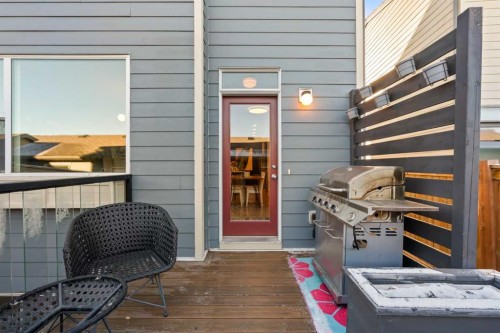 1307 Walden Drive Se, Calgary, AB - Outdoor With Exterior