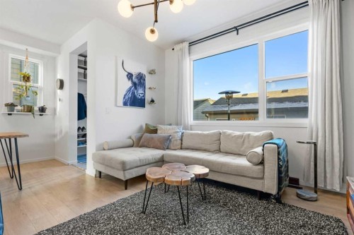 1307 Walden Drive Se, Calgary, AB - Indoor Photo Showing Living Room