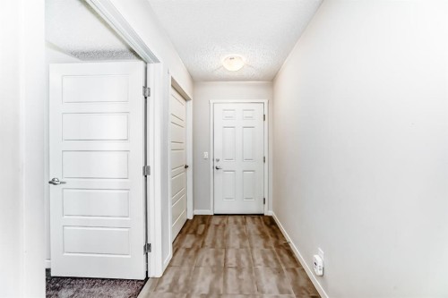 409 Nolanlake Villas Nw, Calgary, AB - Indoor Photo Showing Other Room