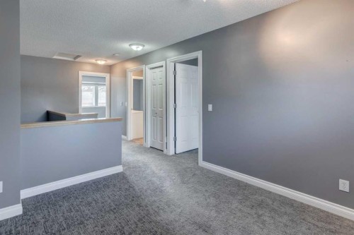 378 Regal Park Ne, Calgary, AB - Indoor Photo Showing Other Room