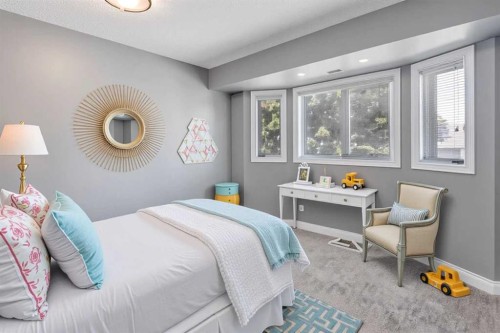 378 Regal Park Ne, Calgary, AB - Indoor Photo Showing Bedroom