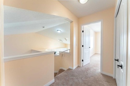 224 Highland Circle, Strathmore, AB - Indoor Photo Showing Other Room