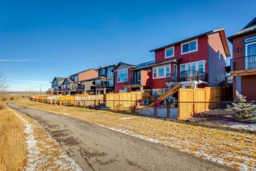 57 Crestridge Bay Sw, Calgary, AB - Outdoor