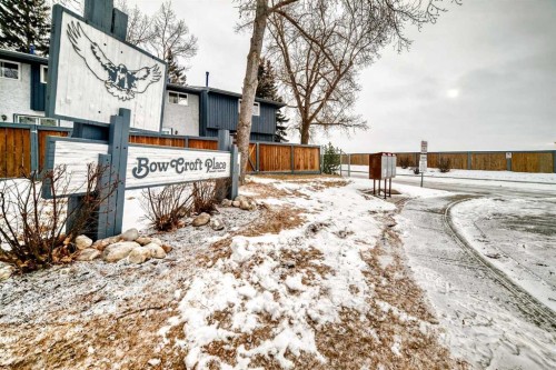 28-800 Bowcroft Place, Cochrane, AB - Outdoor