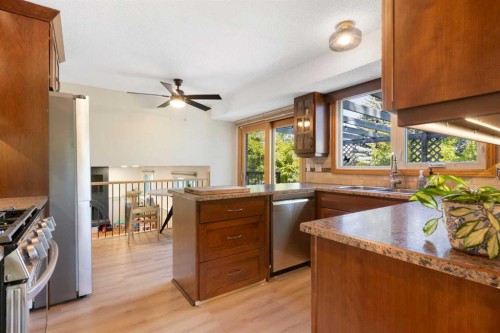 9308 26 Street Sw, Calgary, AB - Indoor Photo Showing Kitchen