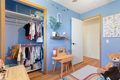 9308 26 Street Sw, Calgary, AB - Indoor