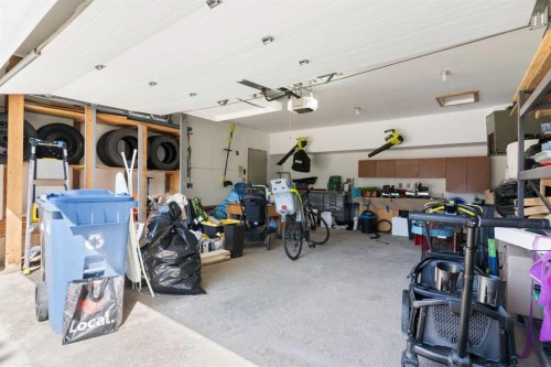 9308 26 Street Sw, Calgary, AB - Indoor Photo Showing Garage