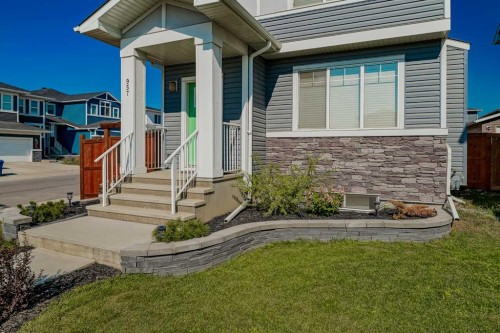 957 West Lakeview Drive, Chestermere, AB - Outdoor