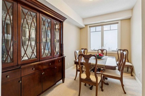 2308-2330 Fish Creek Boulevard Sw, Calgary, AB - Indoor Photo Showing Dining Room