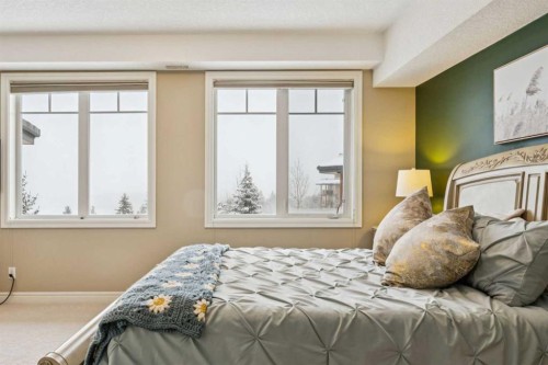2308-2330 Fish Creek Boulevard Sw, Calgary, AB - Indoor Photo Showing Bedroom