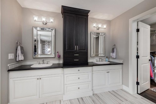 278 Legacy View Se, Calgary, AB - Indoor Photo Showing Bathroom