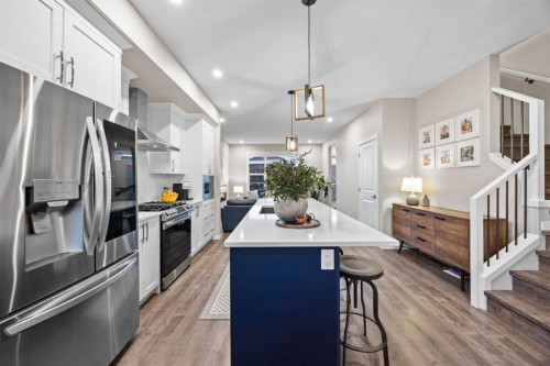 80 Wolf Gate, Okotoks, AB 