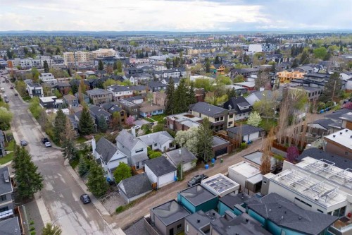 2006 30 Avenue Sw, Calgary, AB - Outdoor With View