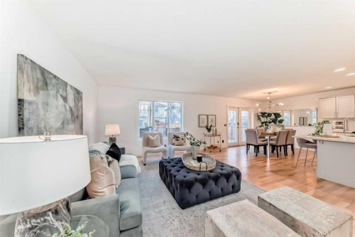 117 Chapalina Close Se, Calgary, AB - Indoor Photo Showing Living Room