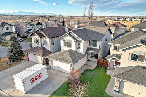 117 Chapalina Close Se, Calgary, AB - Outdoor