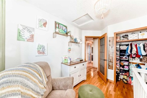 203 Hidden Spring Green Nw, Calgary, AB - Indoor