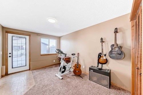203 Hidden Spring Green Nw, Calgary, AB - Indoor